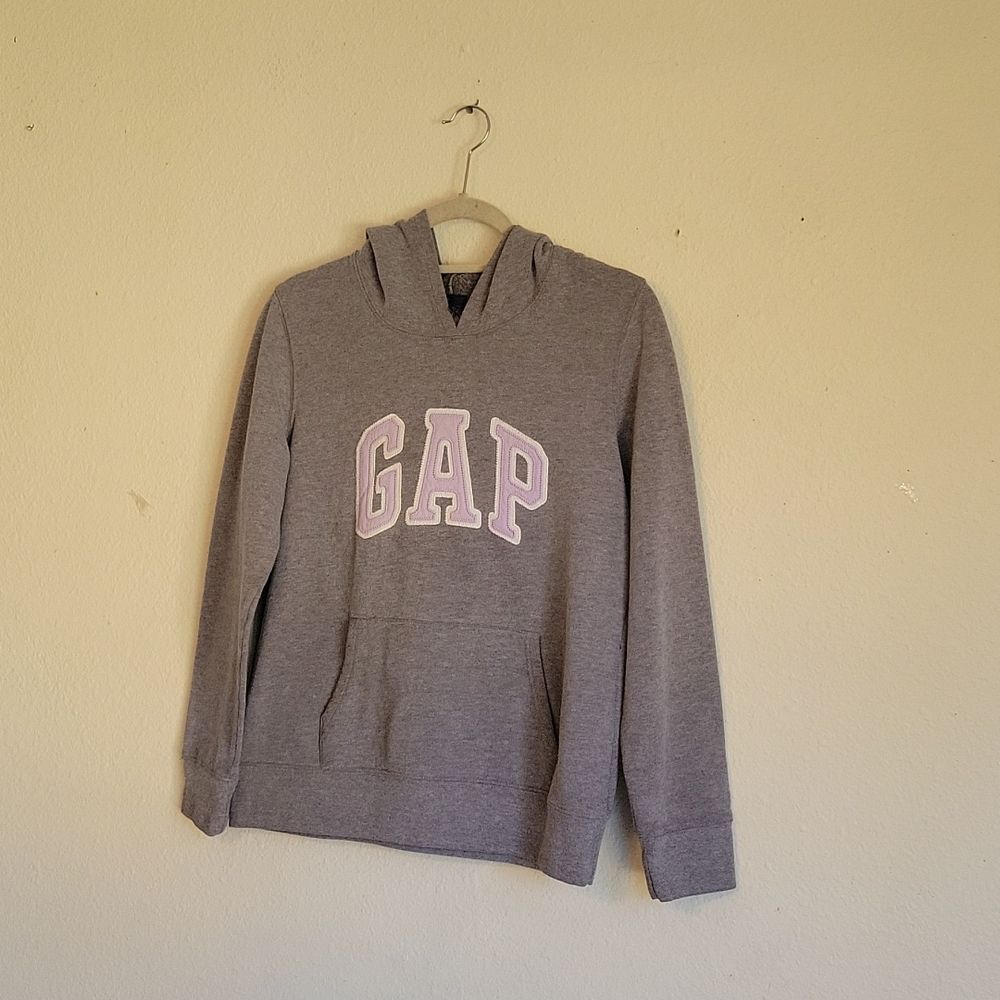 GAP hoodie pullover size MEDIUM color gray and purple